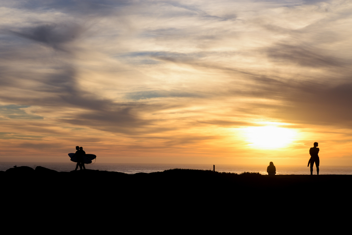 silhouettes-Santa-Cruz-