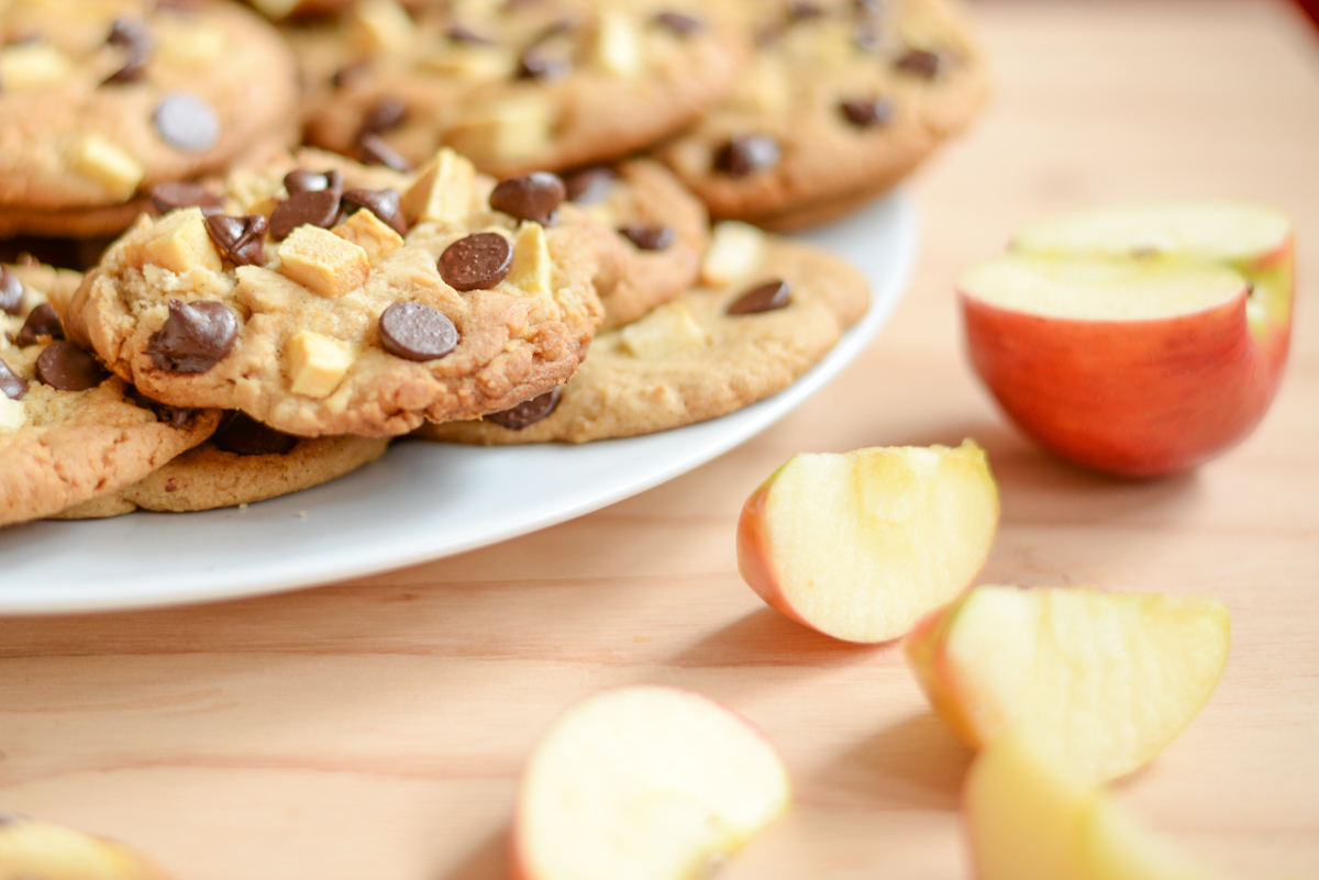 Biscuits a la pomme et aux pepites de chocolat