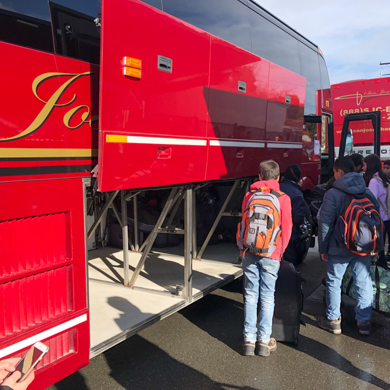 depart-bus